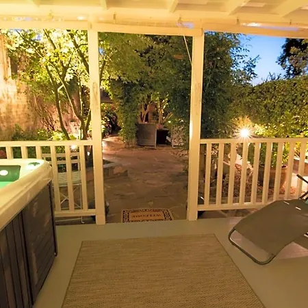 Bed & Sauna