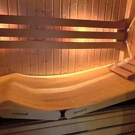Bed & Sauna 住宿加早餐酒店 聚特芬